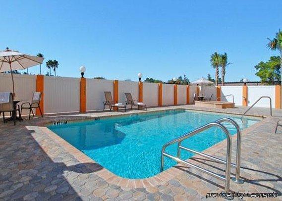Hotel Comfort Tampa Airport North 3*