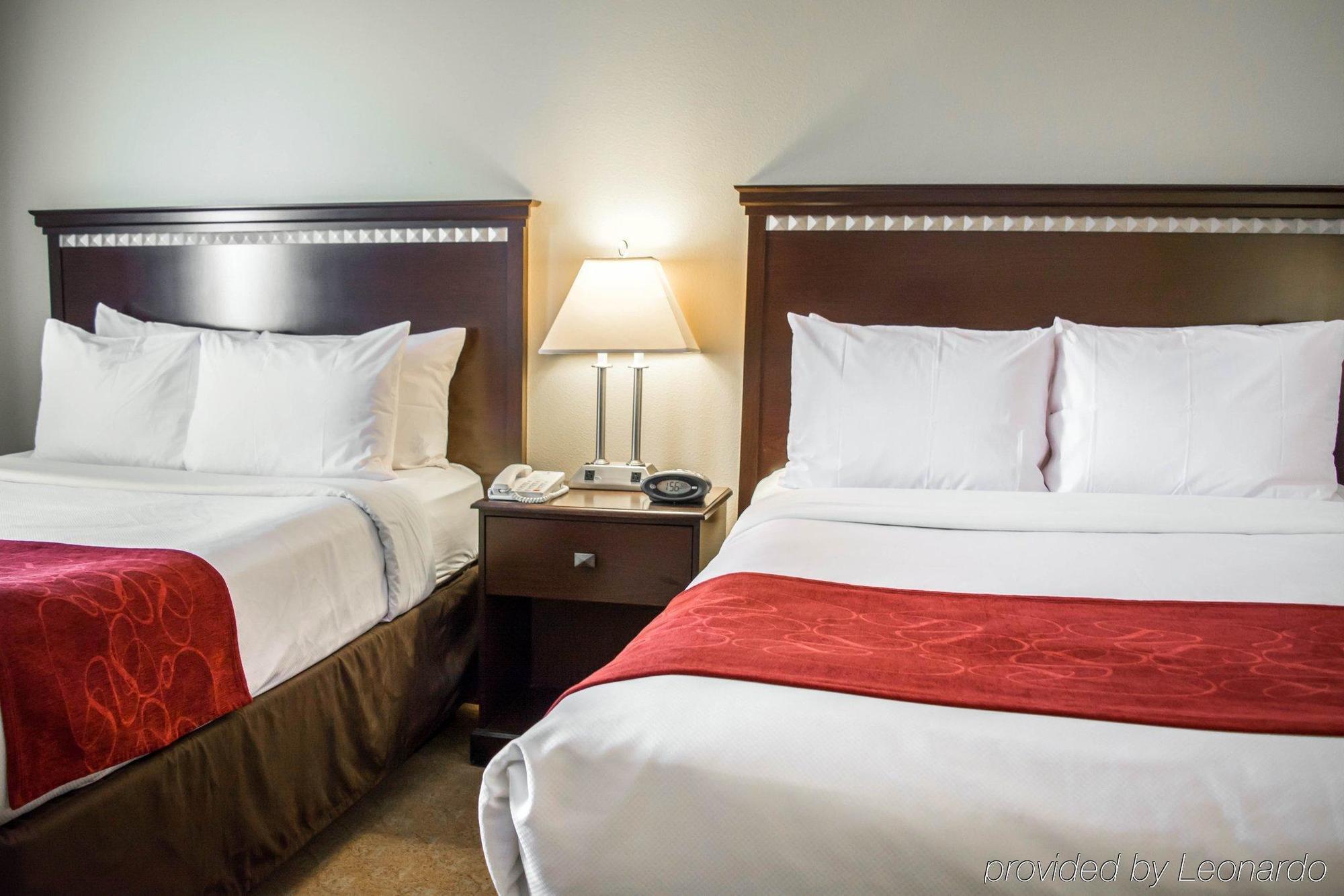 Comfort Tampa Airport North 3* West Chase