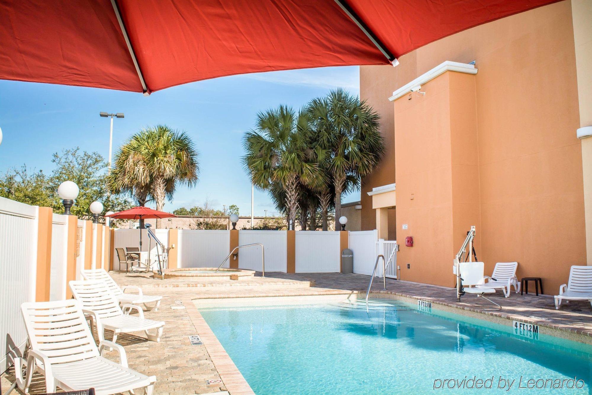 Comfort Tampa Airport North Hotel